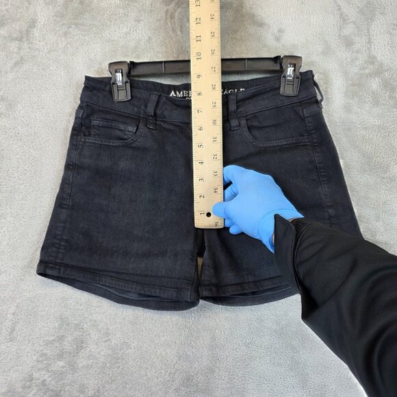 American Eagle Outfitters Shorts Womens 4 Black Denim Midi Super Stretch Jean - Picture 3 of 12